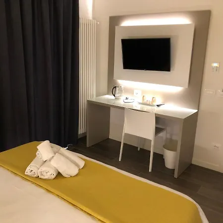 Alma Garda Bed & Breakfast 4*